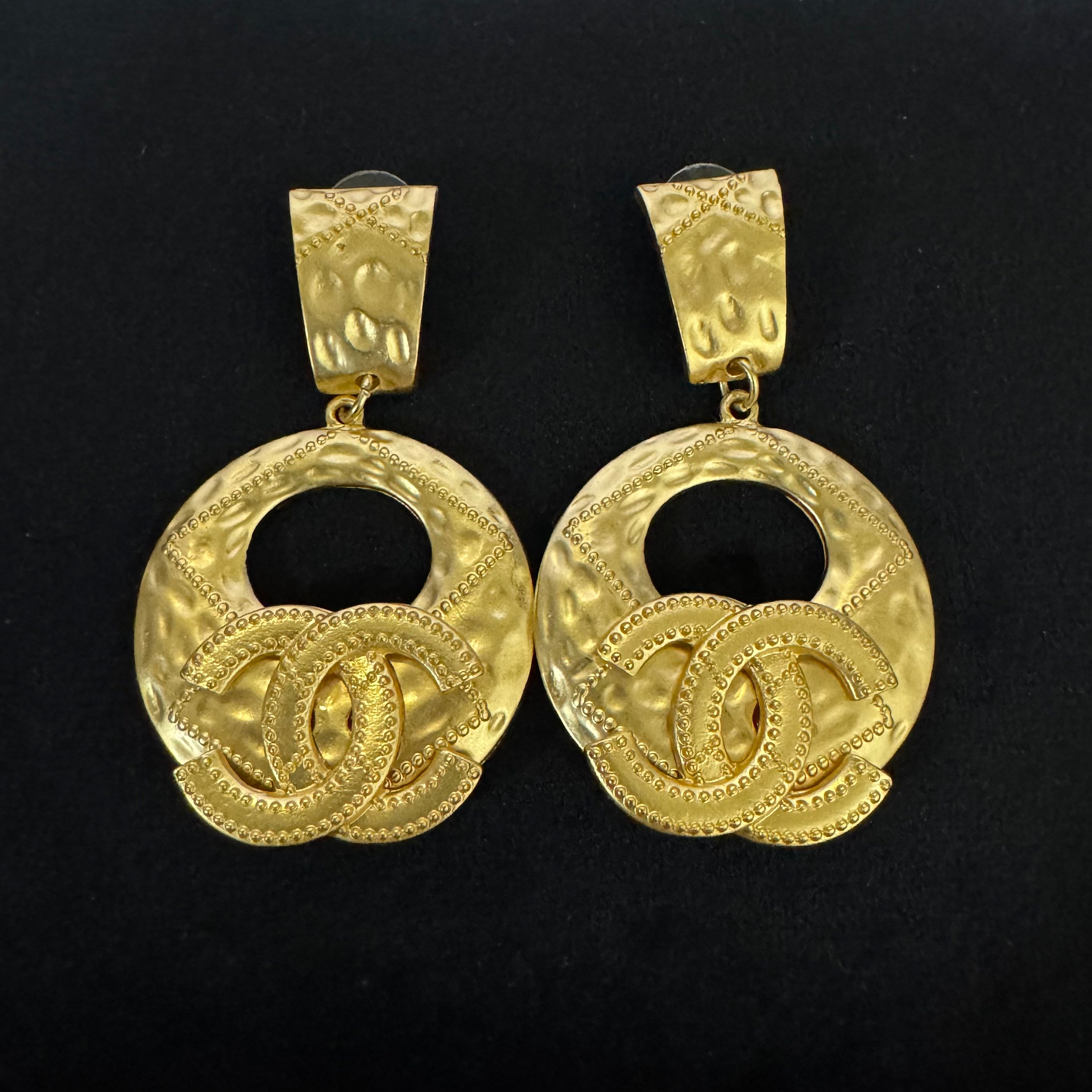 CC VINTAGE STYLE DOOR KNOCKER EARRINGS
