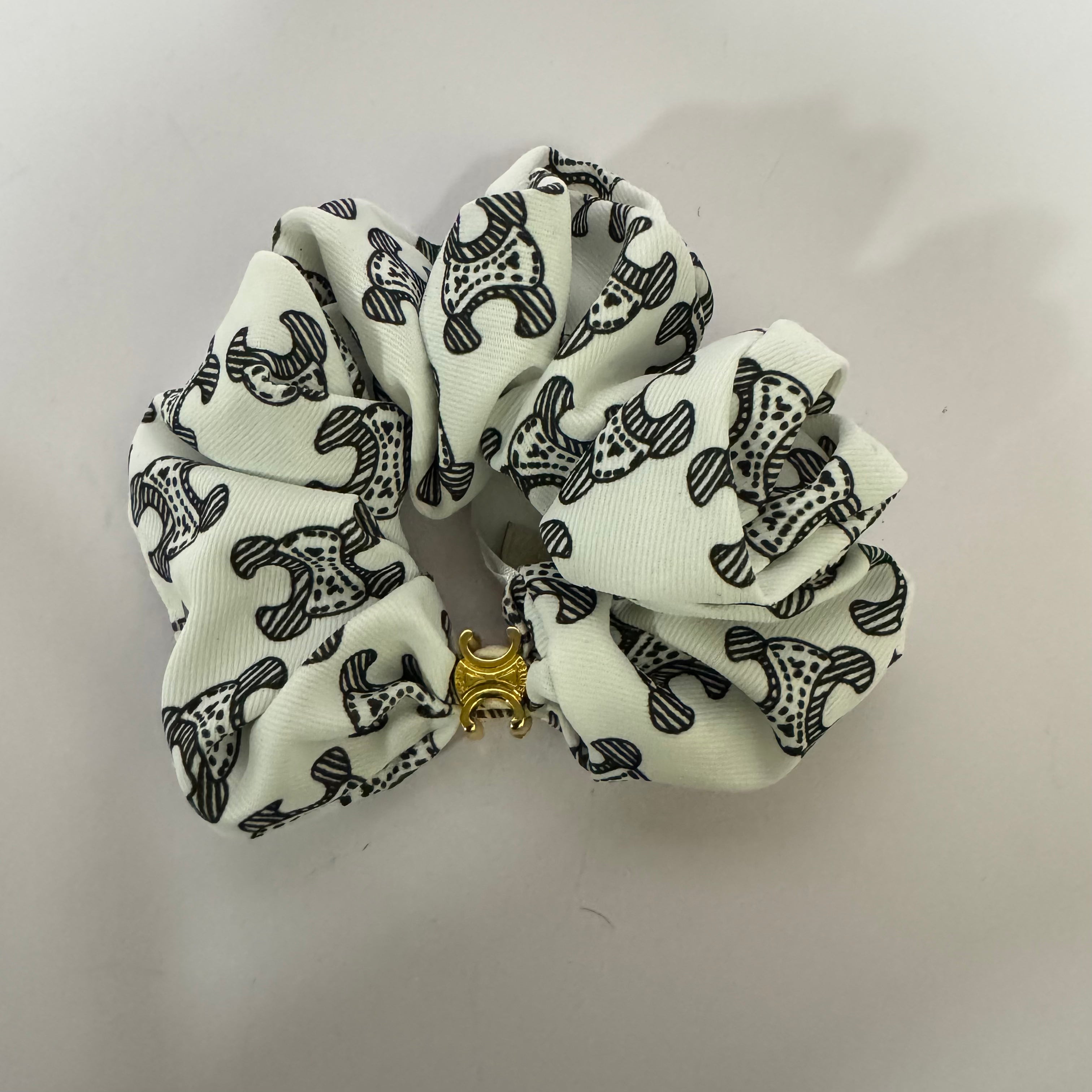 CEL-INE TRIUMPH LOGO HAIR SCRUNCHIE