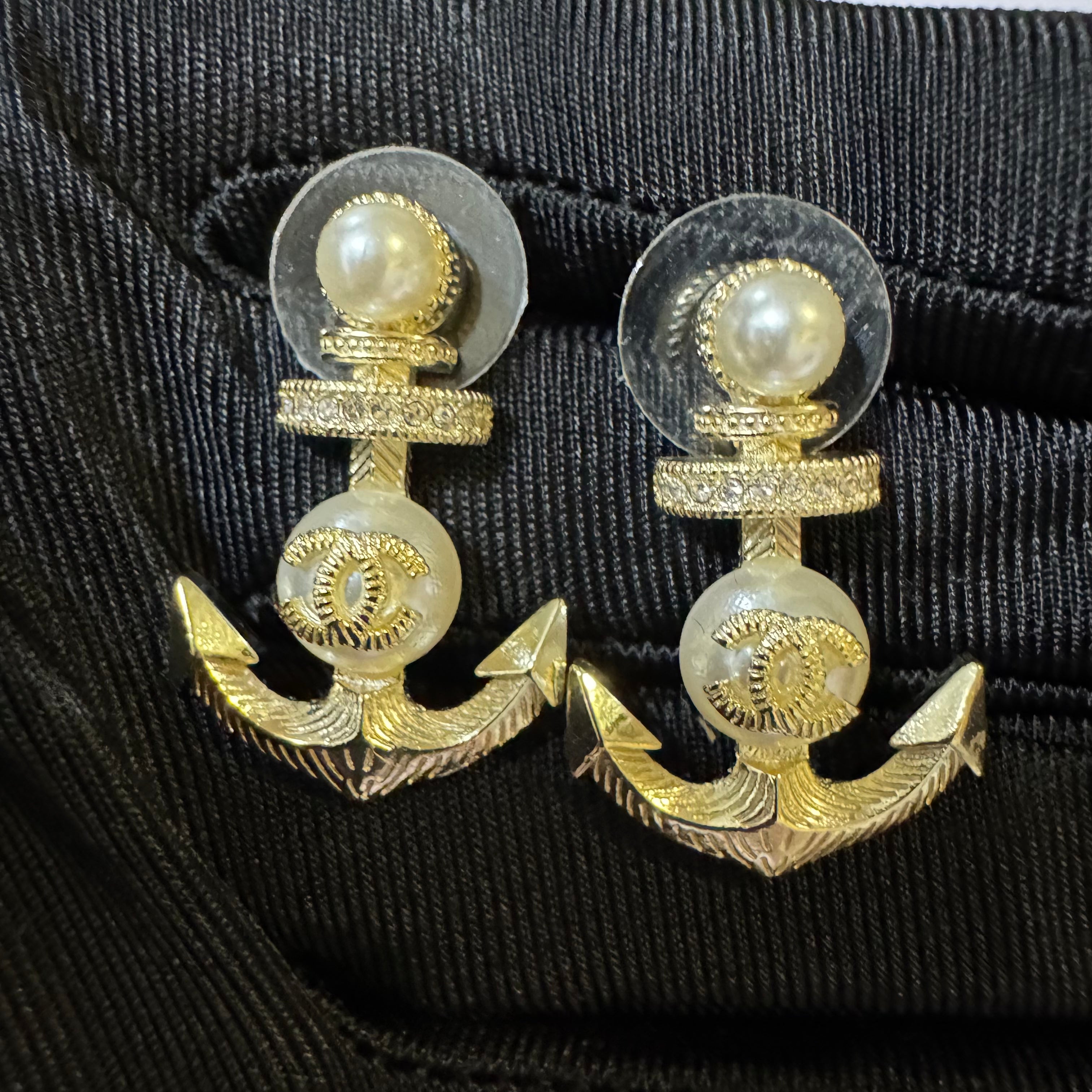 CC ANCHOR LONG STUD EARRINGS