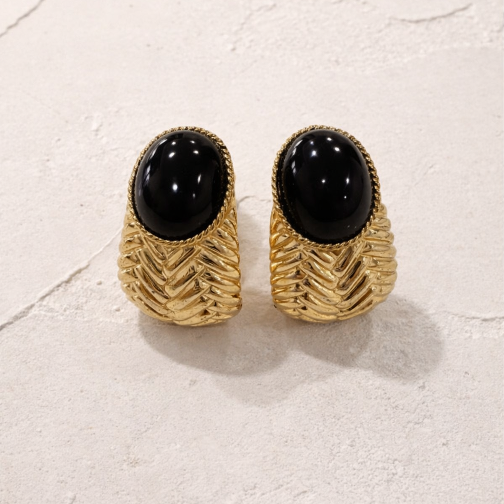 VTG Ciner Chervron Black Cab Clip On Earrings