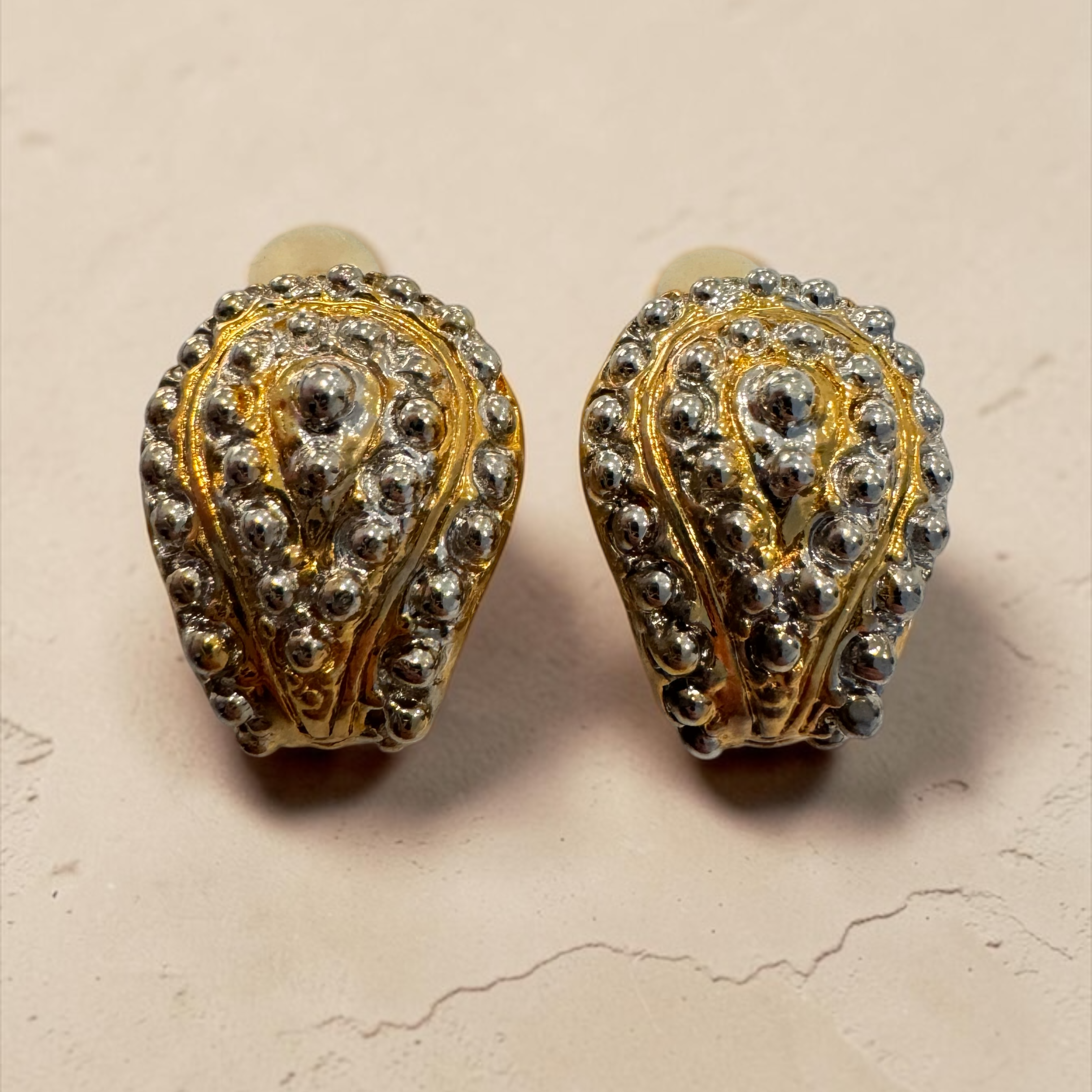 Vintage 80s NOS Gilded Rococo Clip On Earrings