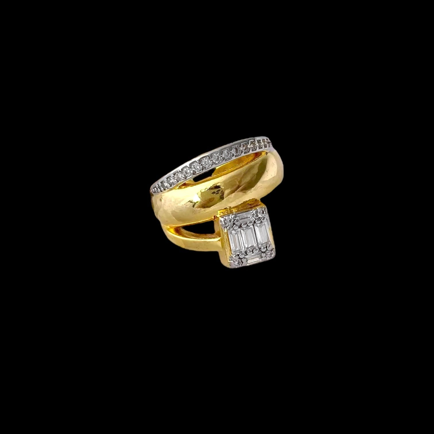 CROSSOVER RING