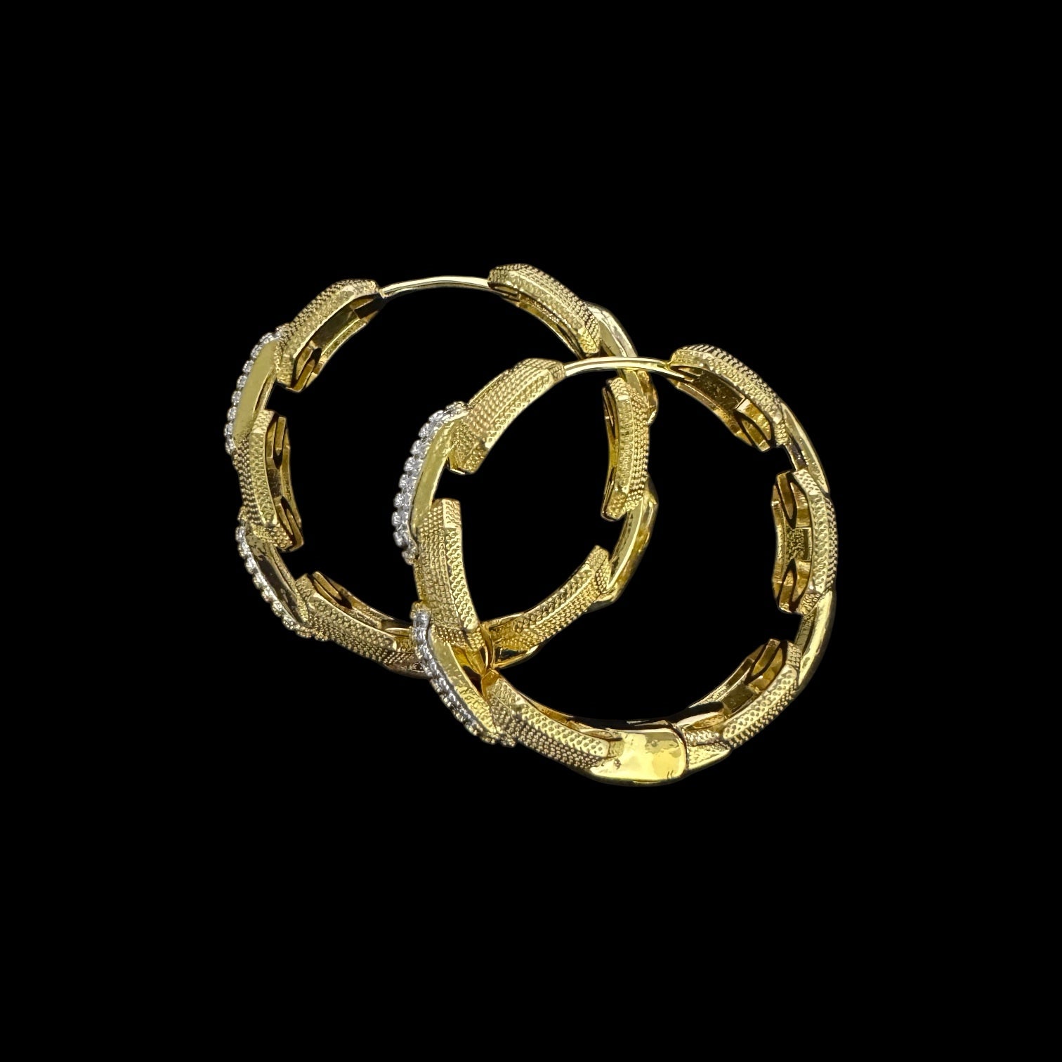 ICY ANCHOR CHAIN HOOPS