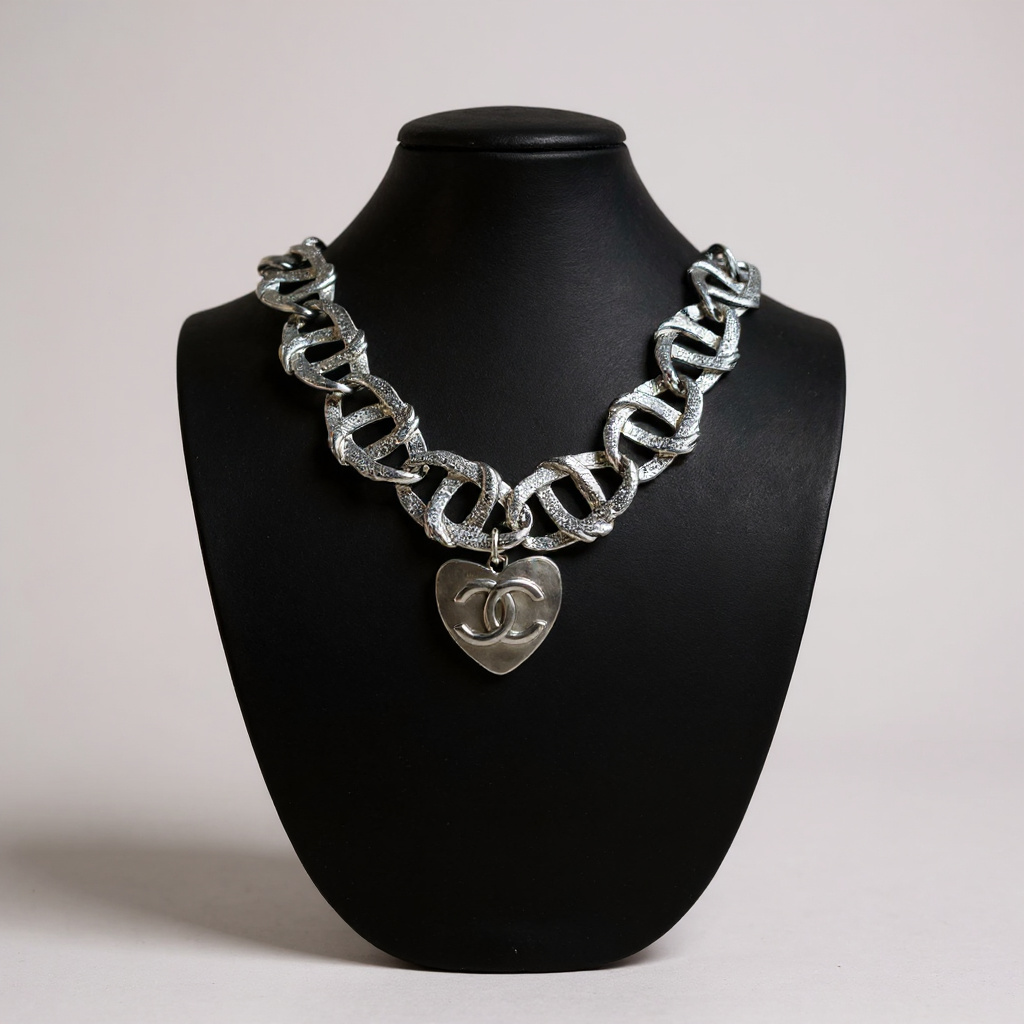 REPURPOSED VINTAGE CC SILVER HEART