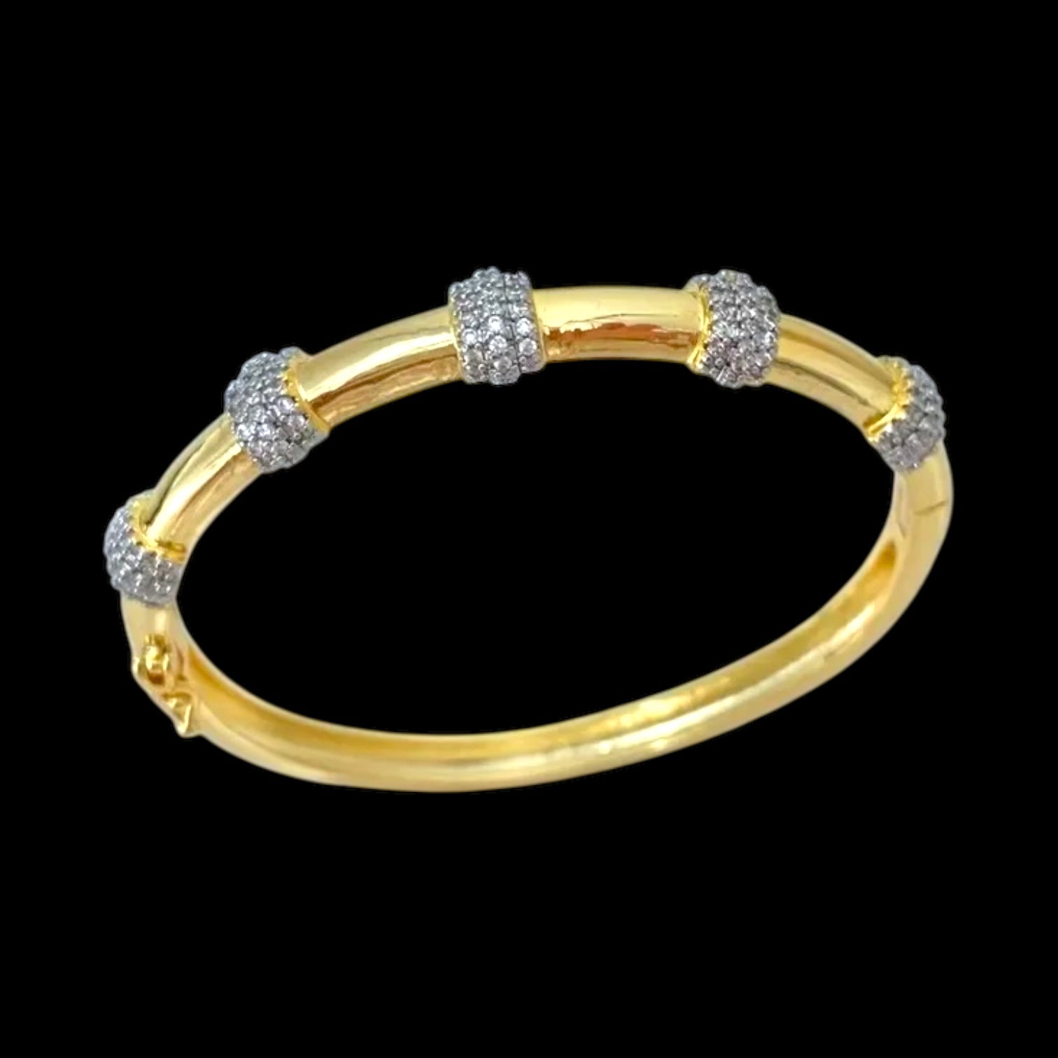 STATION BANGLE BRACELET