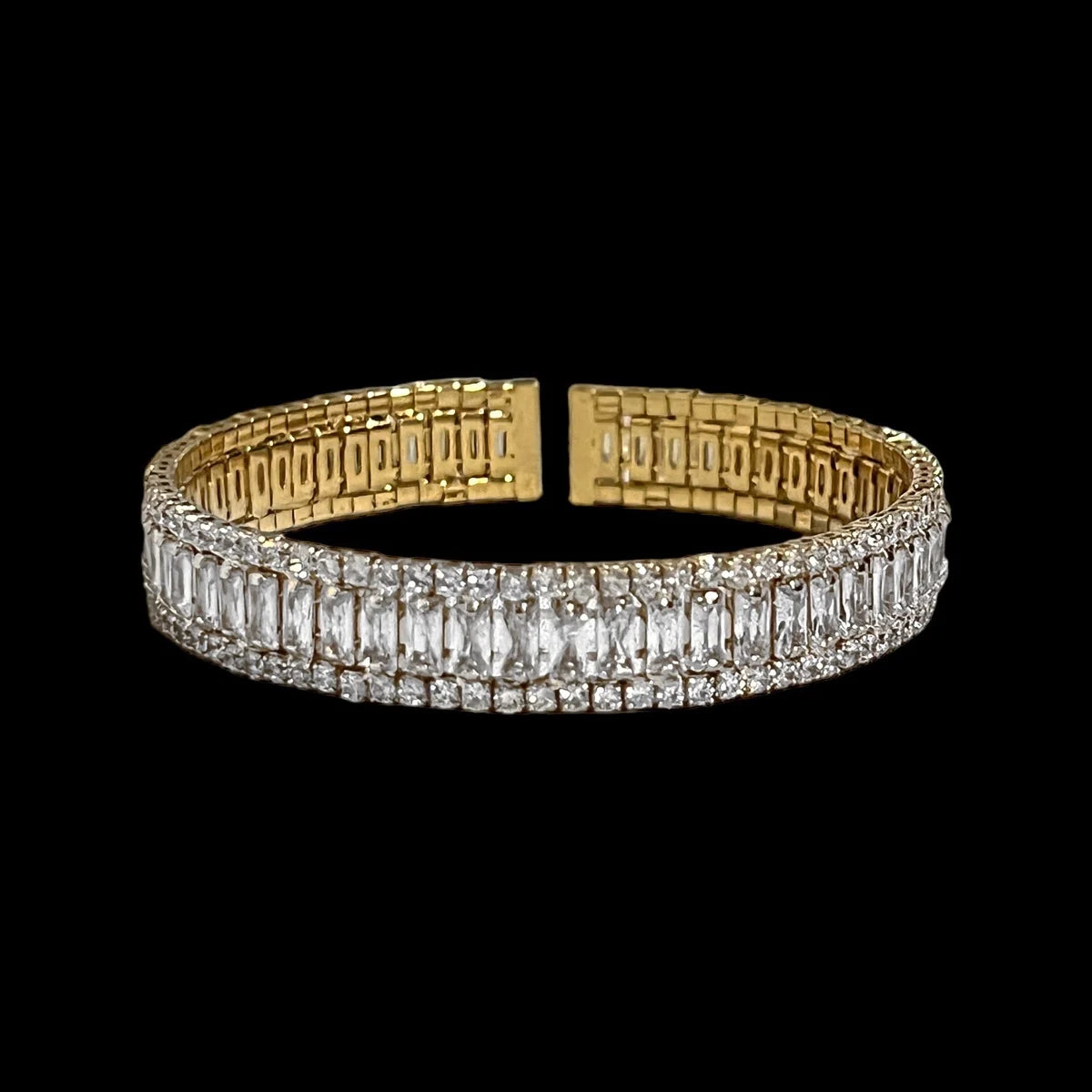 AURUM BANGLE BRACELET