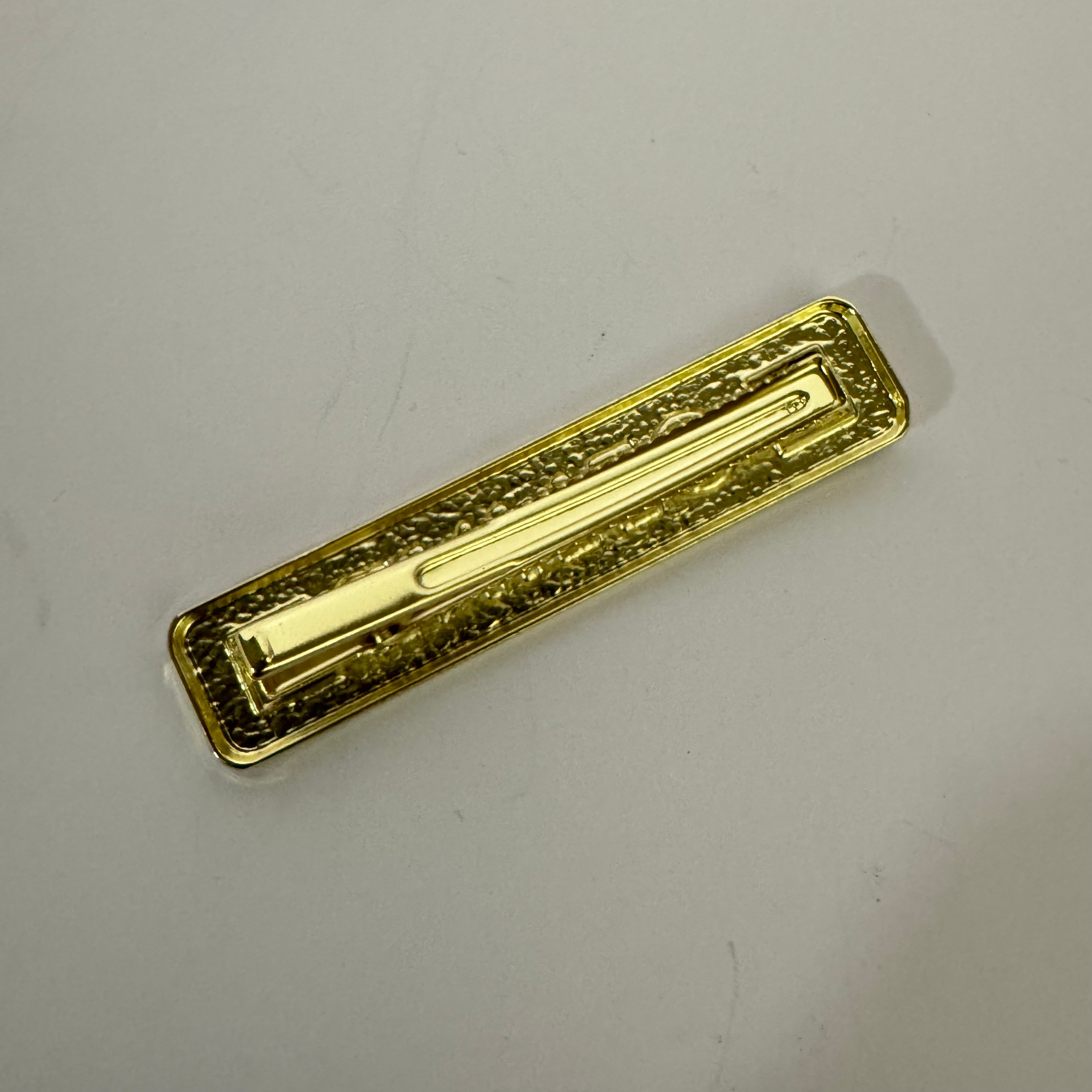 CEL-INE GOLD/BLACK HAIR PIN