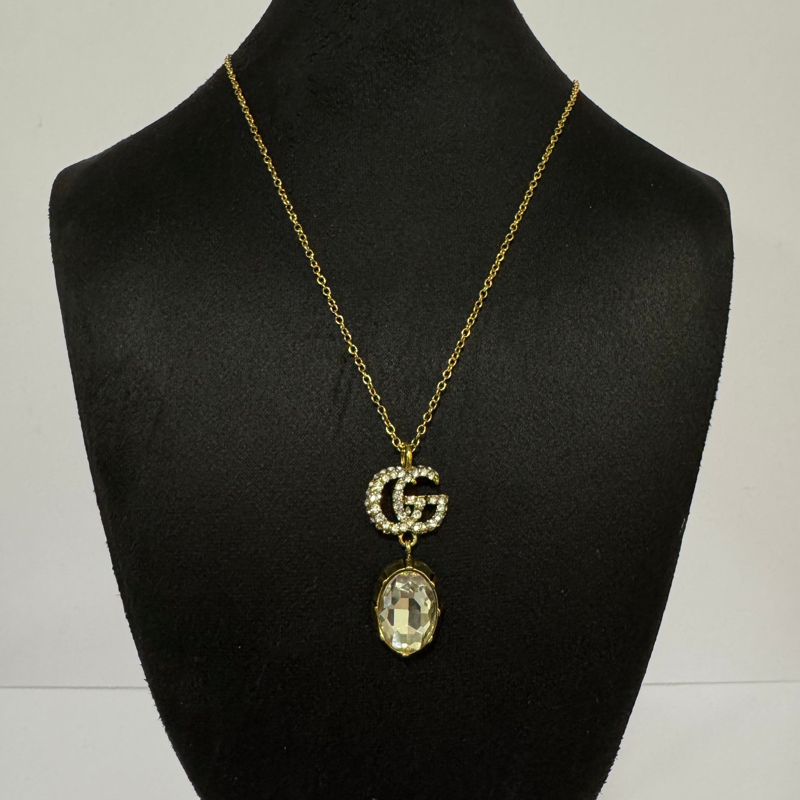 GG SINGLE CLEAR STONE NECKLACE