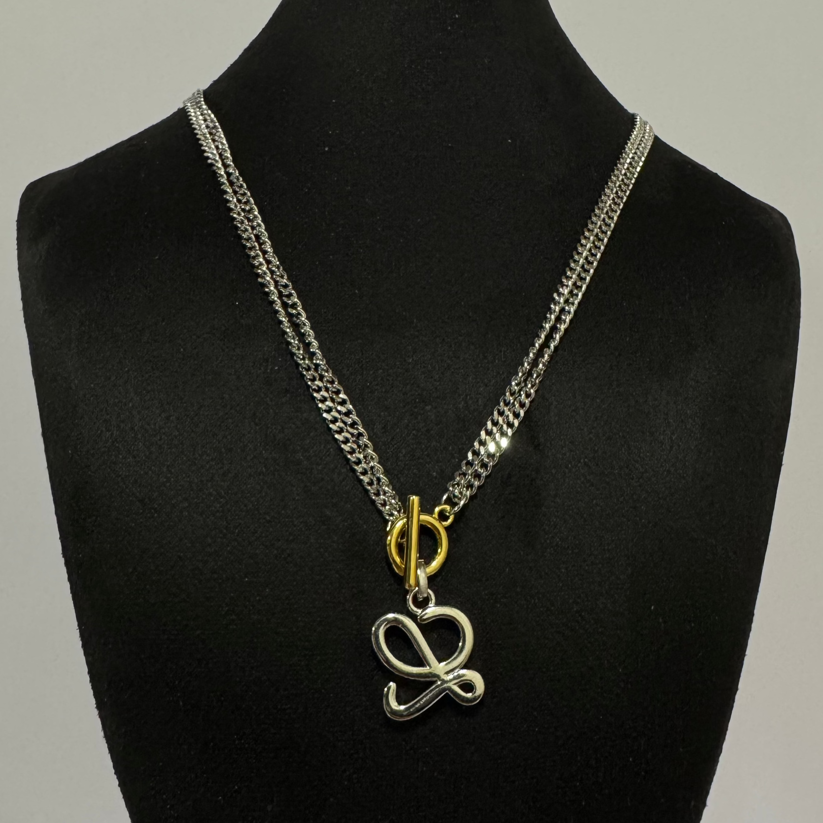 LOE-WE DBL CHAIN PENDANT NECKLACE