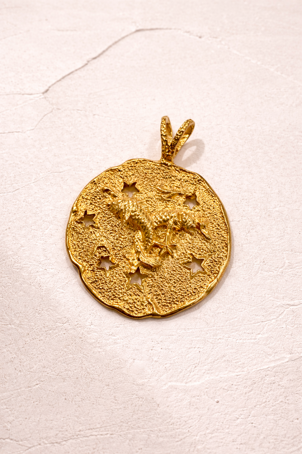 VTG Lisa Lisa Pisces Gold Pendant