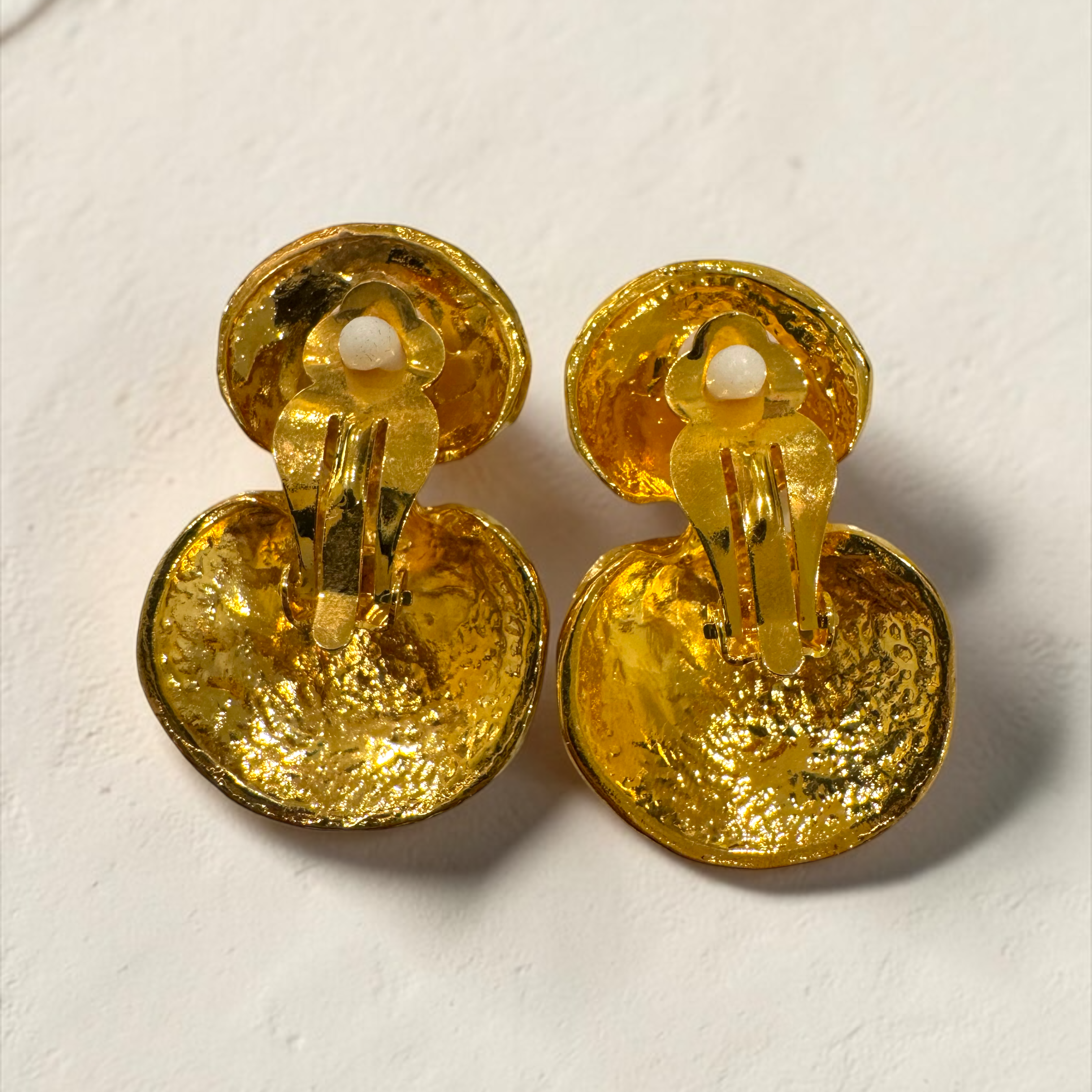 VTG NOS Gilded Echo Clip on Earrings